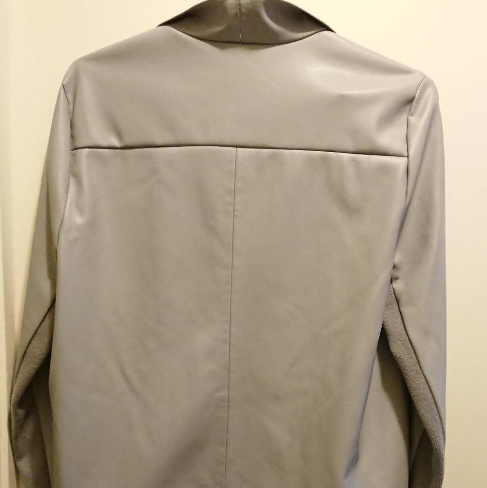 Jacket - Picture 2 of 2